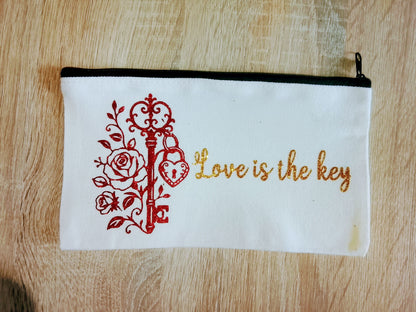 Trousse personnalisée ✨